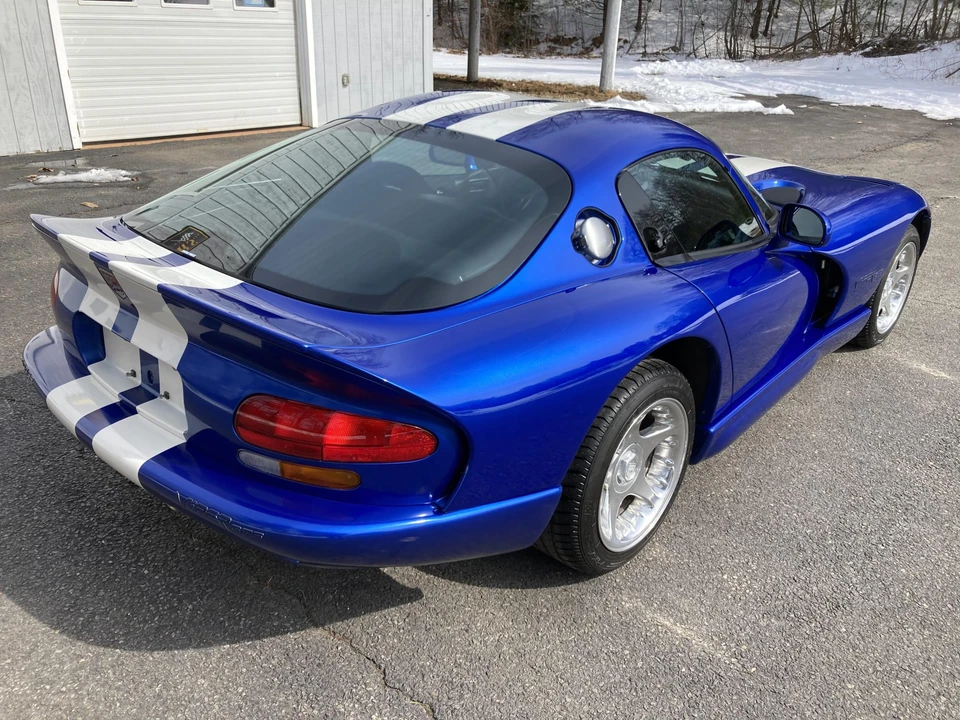 1996 Dodge Viper GTS 2nd Gen - Image 14 of 31