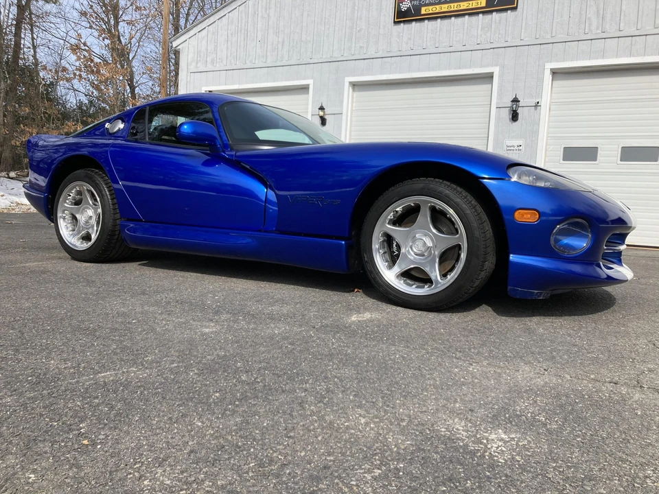 1996 Dodge Viper GTS 2nd Gen - Image 9 of 31
