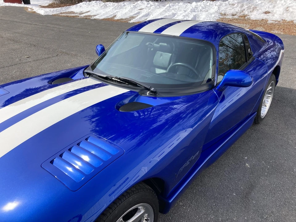 1996 Dodge Viper GTS 2nd Gen - Image 24 of 31