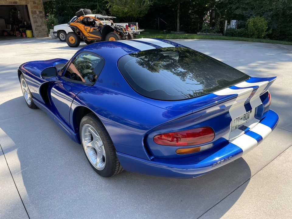 1996 Dodge Viper GTS 2nd Gen - Image 12 of 31