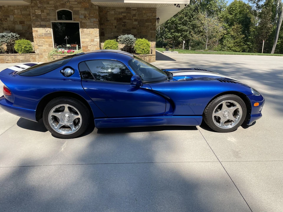 1996 Dodge Viper GTS 2nd Gen - Image 8 of 31