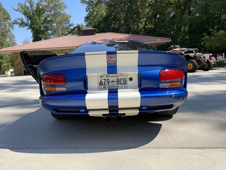 1996 Dodge Viper GTS 2nd Gen - Image 13 of 31