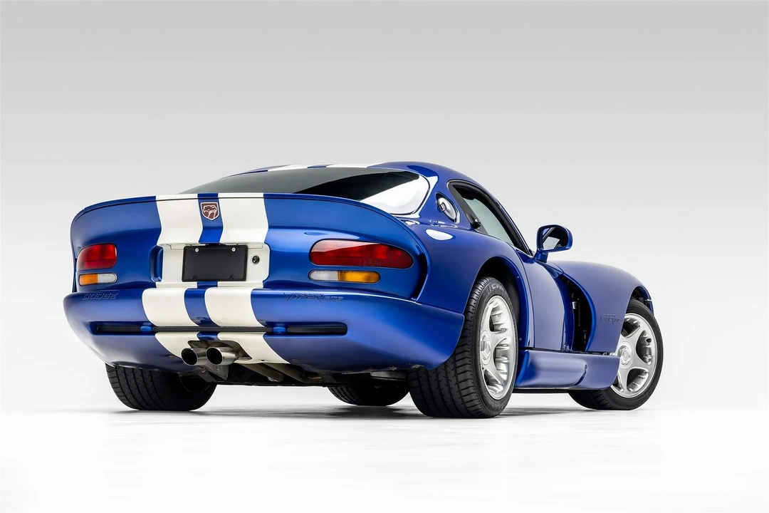 1996 Dodge Viper GTS 2nd Gen - Image 15 of 31