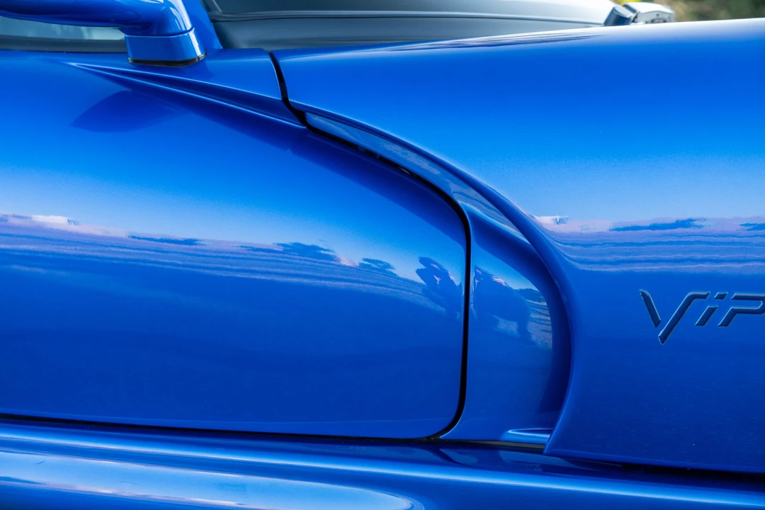 1996 Dodge Viper GTS 2nd Gen - Image 21 of 31