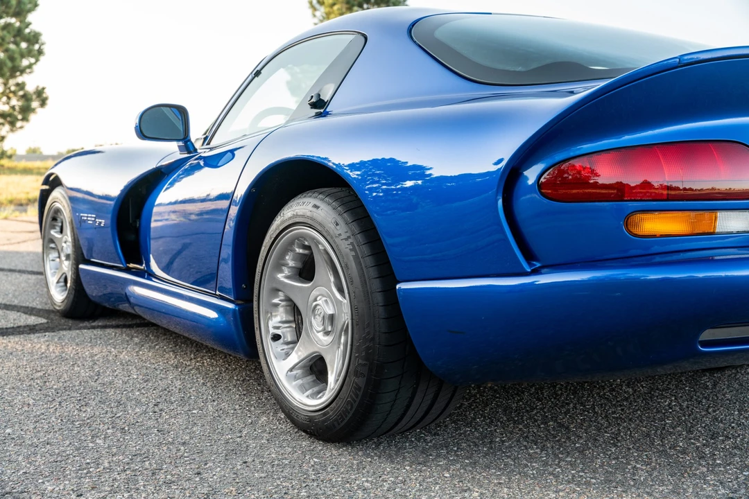 1996 Dodge Viper GTS 2nd Gen - Image 14 of 31