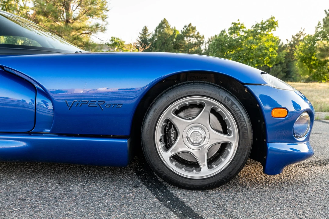 1996 Dodge Viper GTS 2nd Gen - Image 17 of 31