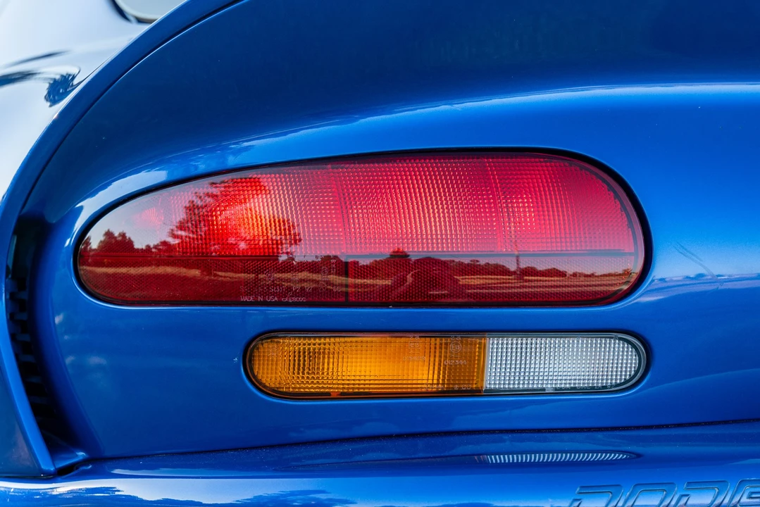 1996 Dodge Viper GTS 2nd Gen - Image 24 of 31