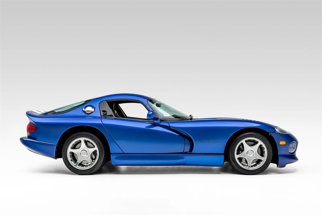 1996 Dodge Viper GTS 2nd Gen - Image 13 of 31
