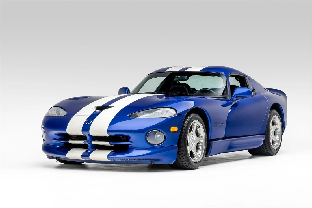 1996 Dodge Viper GTS 2nd Gen - Image 5 of 31