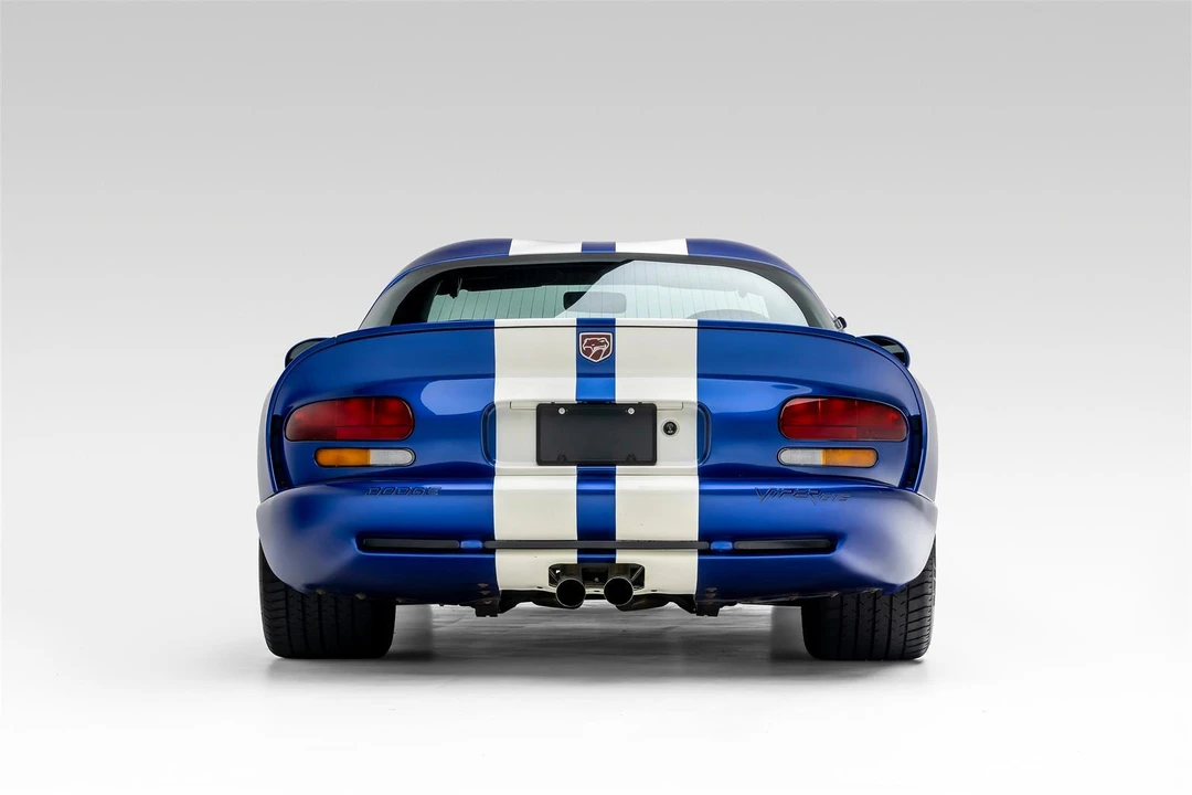 1996 Dodge Viper GTS 2nd Gen - Image 17 of 31