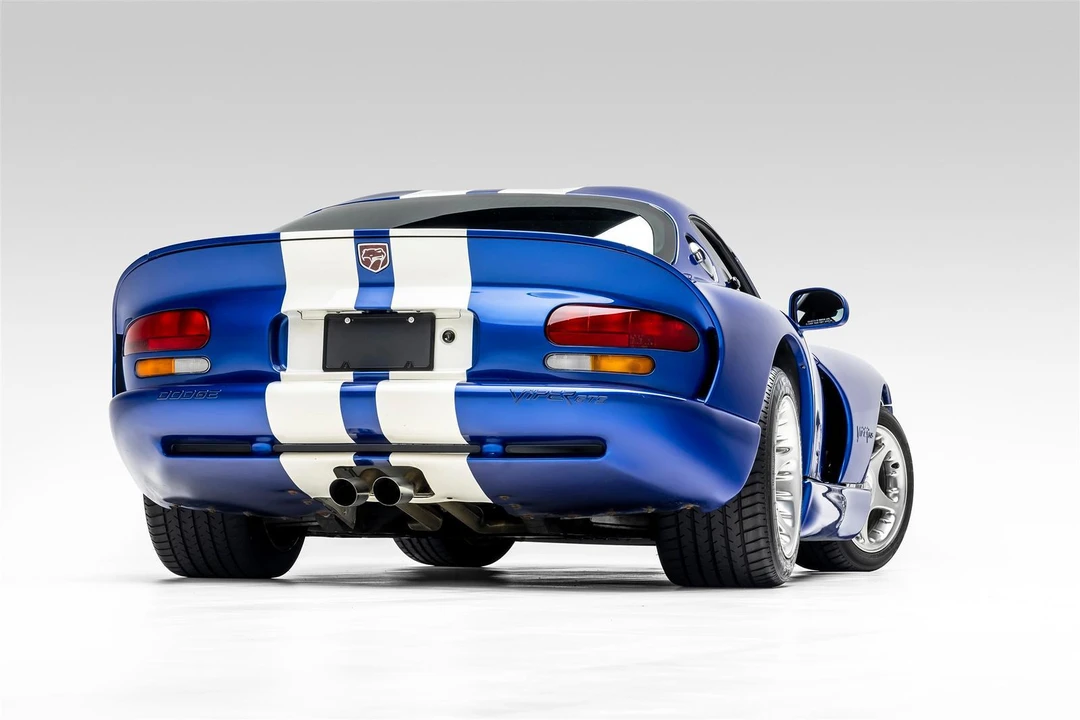 1996 Dodge Viper GTS 2nd Gen - Image 16 of 31