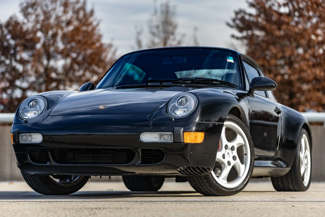 1996 Porsche 993 Carrera 4S - Image 4 of 31