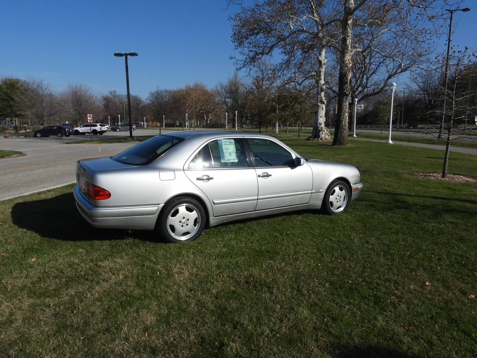 1997 Mercedes-Benz W210 E-Class - Image 17 of 31