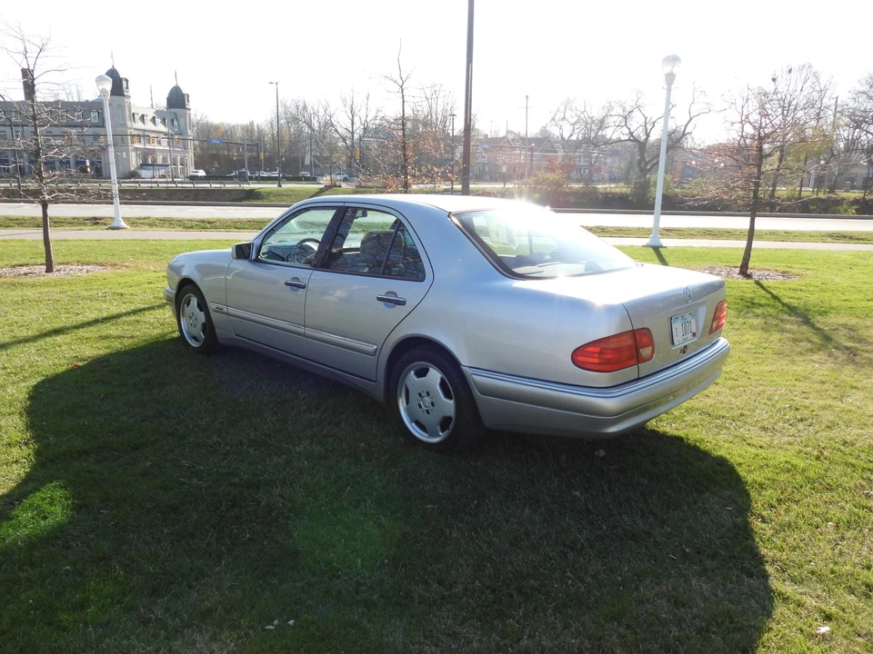 1997 Mercedes-Benz W210 E-Class - Image 25 of 31