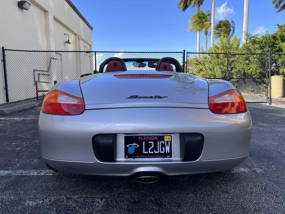 1997 Porsche 986 Boxster - Image 23 of 31