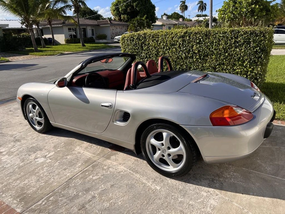 1997 Porsche 986 Boxster - Image 24 of 31