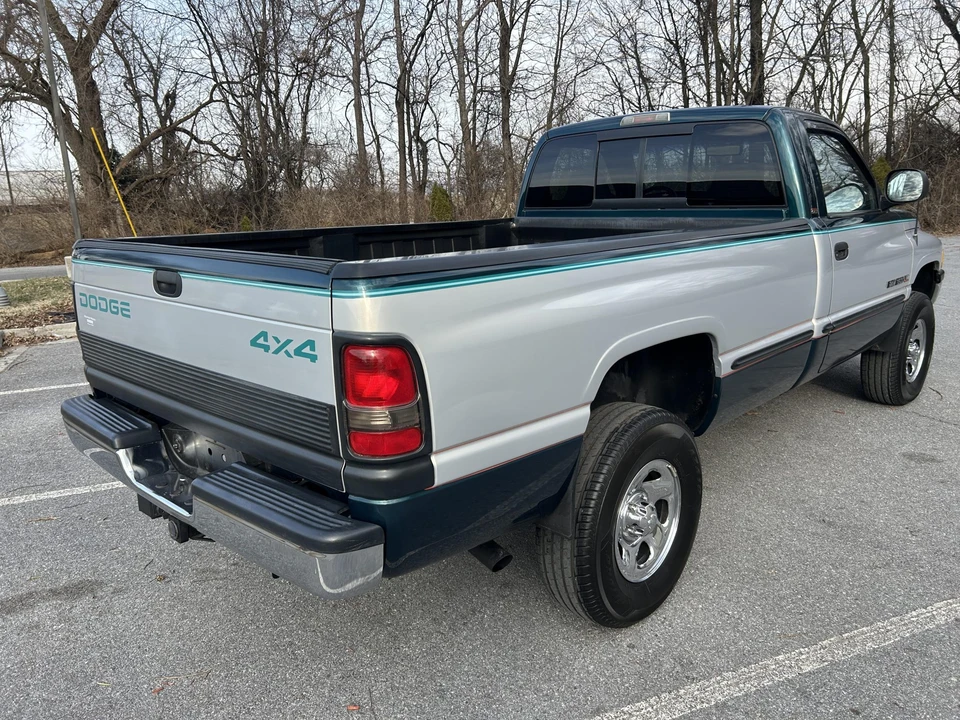 1998 Dodge Ram 2nd Gen - Image 6 of 31