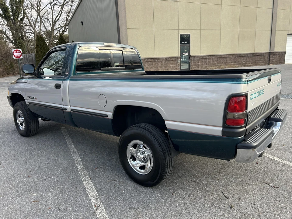 1998 Dodge Ram 2nd Gen - Image 4 of 31