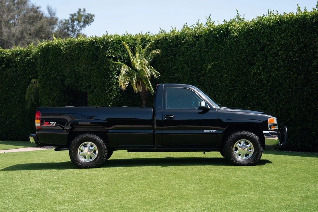1999 GMC Sierra 2nd Gen - Image 9 of 31