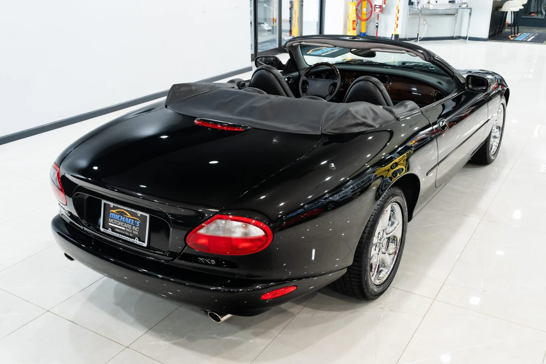 1999 Jaguar X100 XK8 - Image 16 of 31