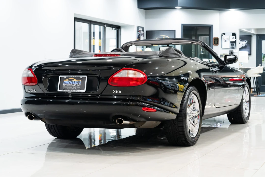 1999 Jaguar X100 XK8 - Image 18 of 31