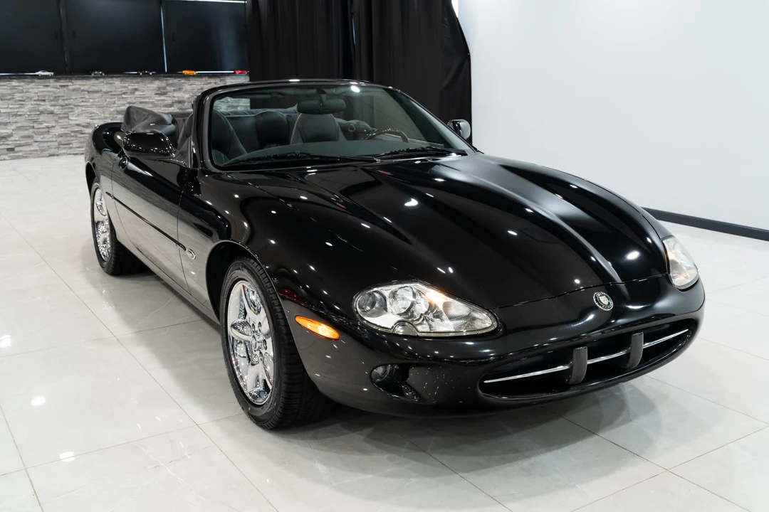 1999 Jaguar X100 XK8 - Image 5 of 31