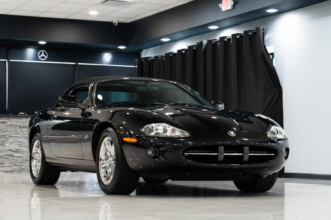 1999 Jaguar X100 XK8 - Image 24 of 31