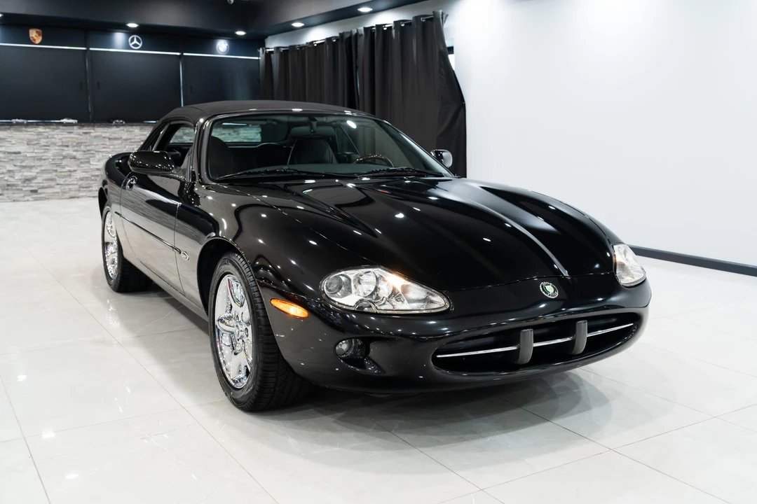 1999 Jaguar X100 XK8 - Image 25 of 31