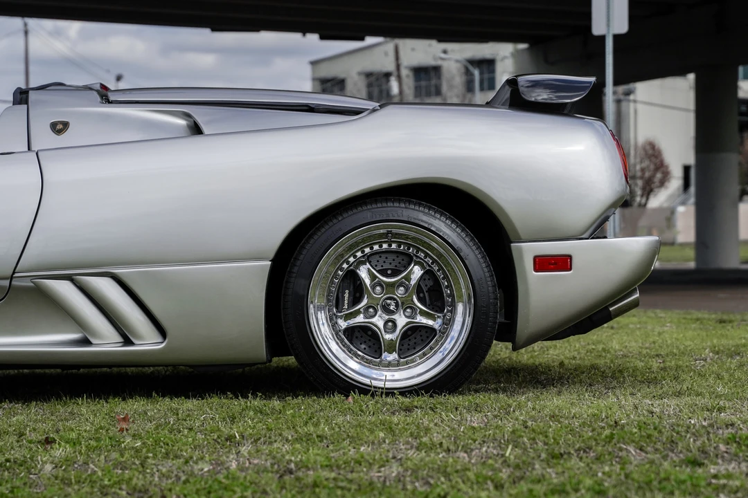 1999 Lamborghini Diablo VT - Image 14 of 31