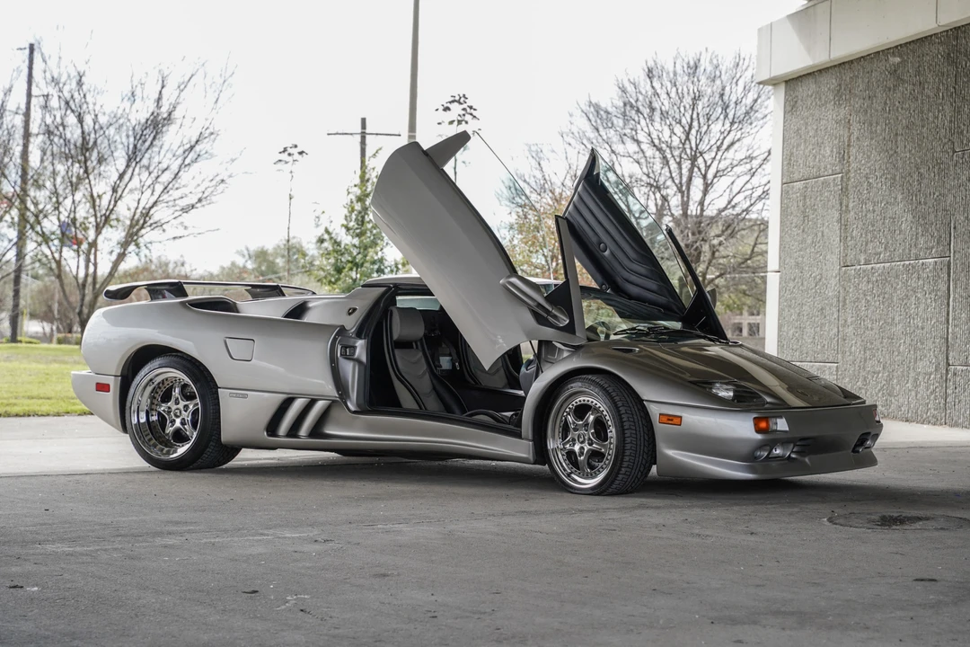 1999 Lamborghini Diablo VT - Image 31 of 31