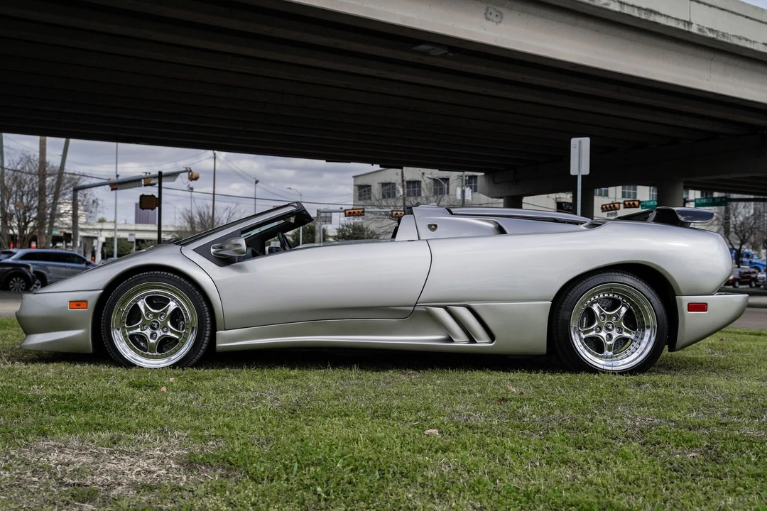 1999 Lamborghini Diablo VT - Image 26 of 31