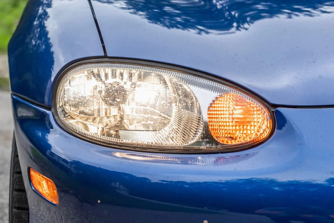 1999 Mazda NB MX-5 Miata - Image 22 of 31