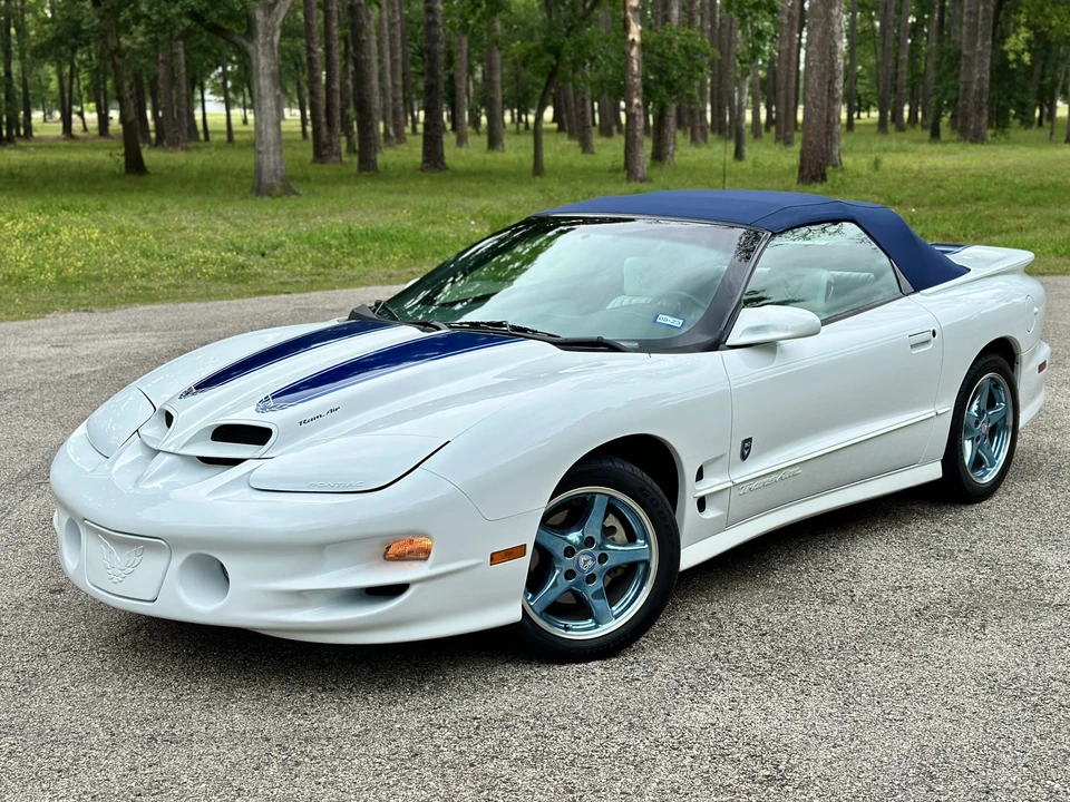 1999 Pontiac Firebird Trans Am 4th Gen - Image 4 of 31