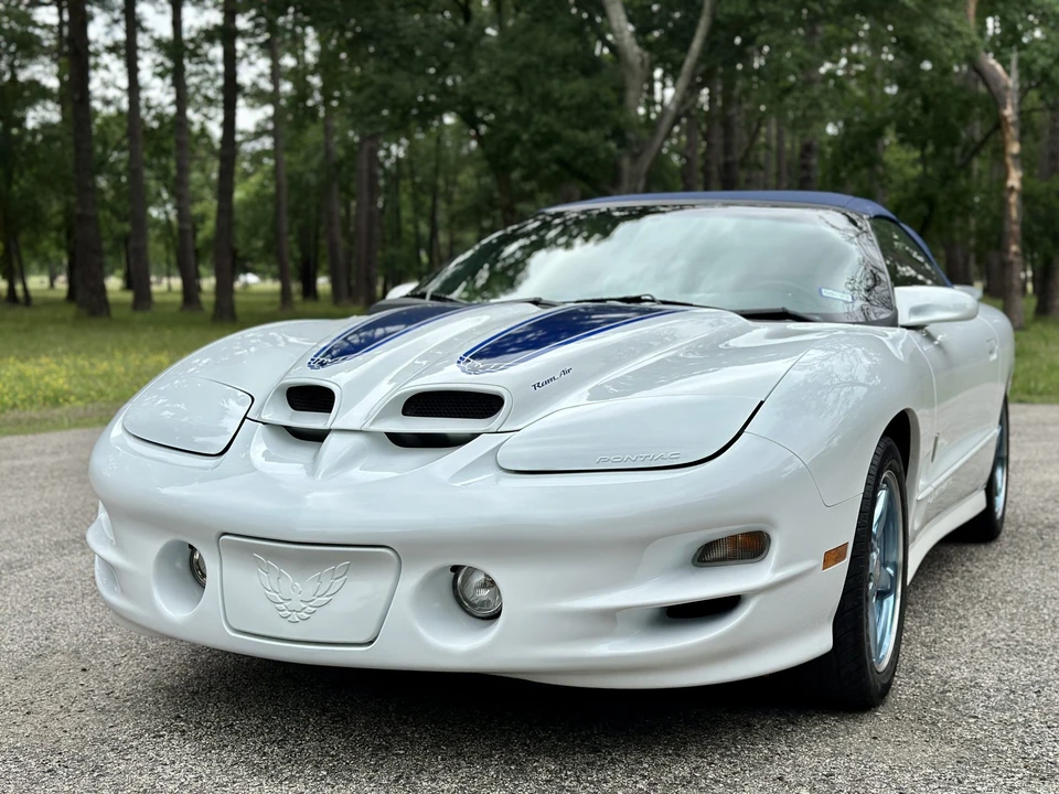 1999 Pontiac Firebird Trans Am 4th Gen - Image 2 of 31