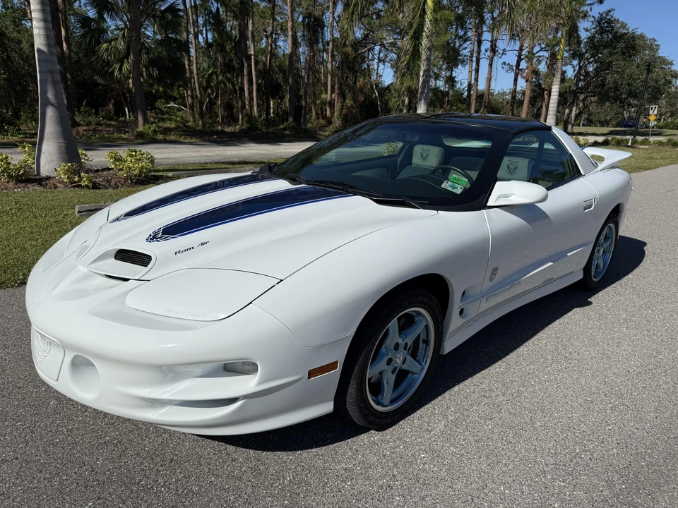 1999 Pontiac Firebird Trans Am 4th Gen - Image 8 of 31