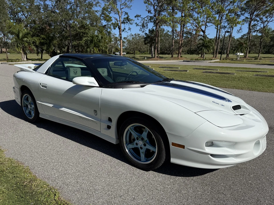 1999 Pontiac Firebird Trans Am 4th Gen - Image 3 of 31