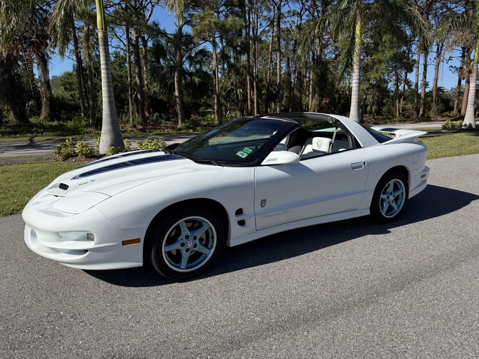 1999 Pontiac Firebird Trans Am 4th Gen - Image 25 of 31