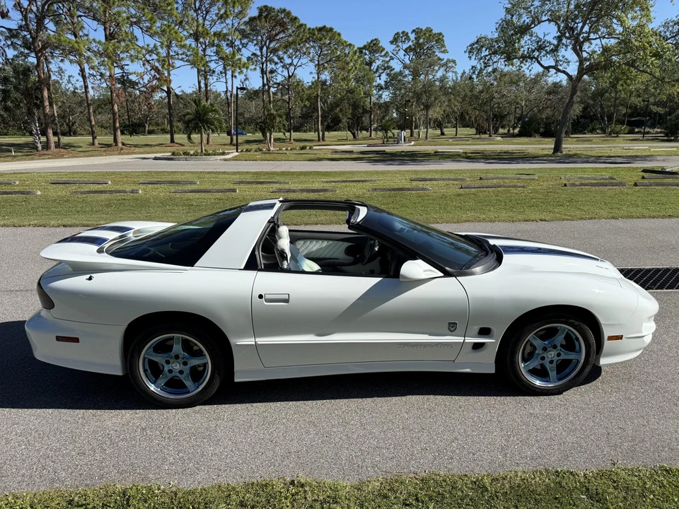 1999 Pontiac Firebird Trans Am 4th Gen - Image 30 of 31