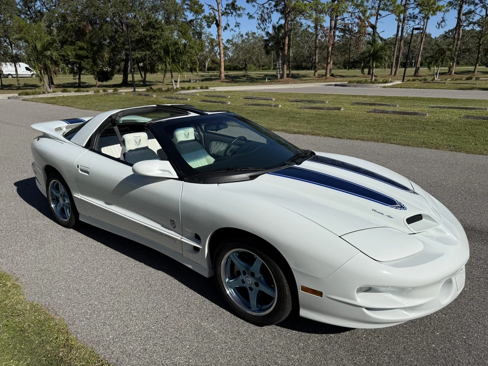 1999 Pontiac Firebird Trans Am 4th Gen - Image 22 of 31