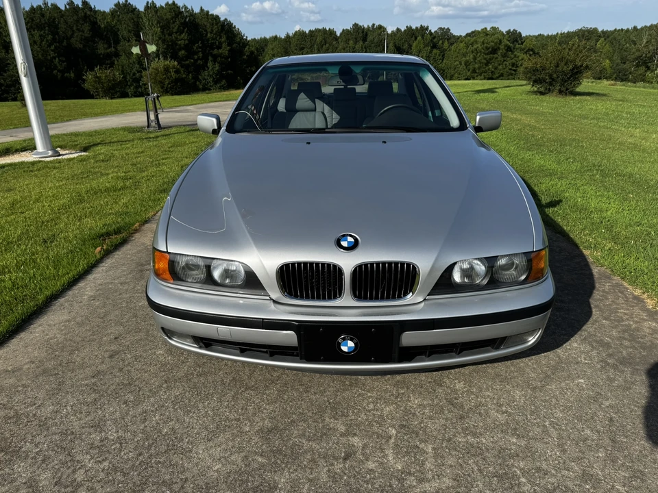 2000 BMW E39 540i - Image 5 of 31