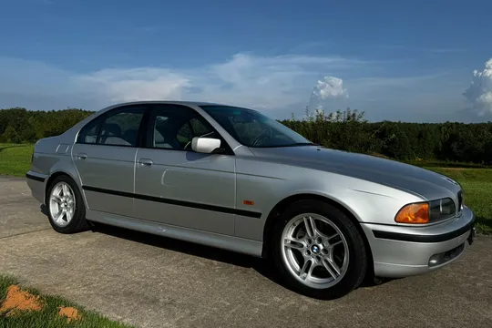 2000 BMW 540i Sport Sedan