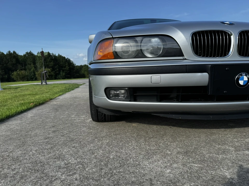 2000 BMW E39 540i - Image 21 of 31