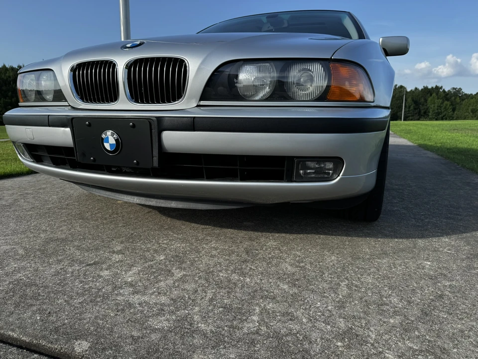 2000 BMW E39 540i - Image 25 of 31