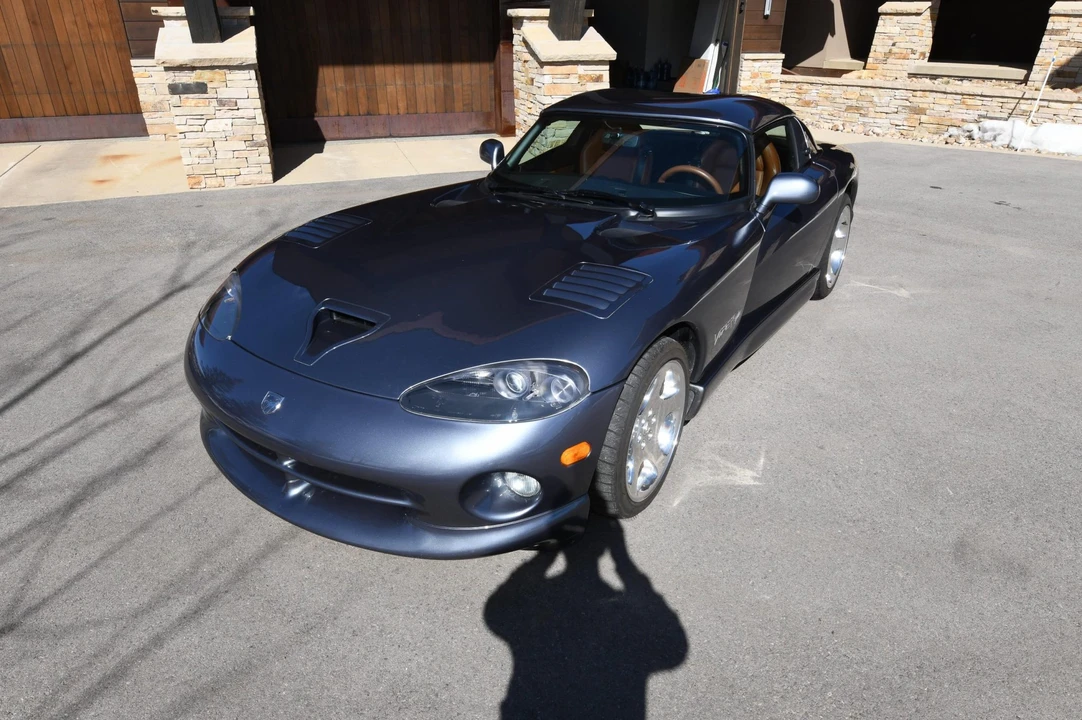 2000 Dodge Viper 2nd Gen - Image 2 of 31