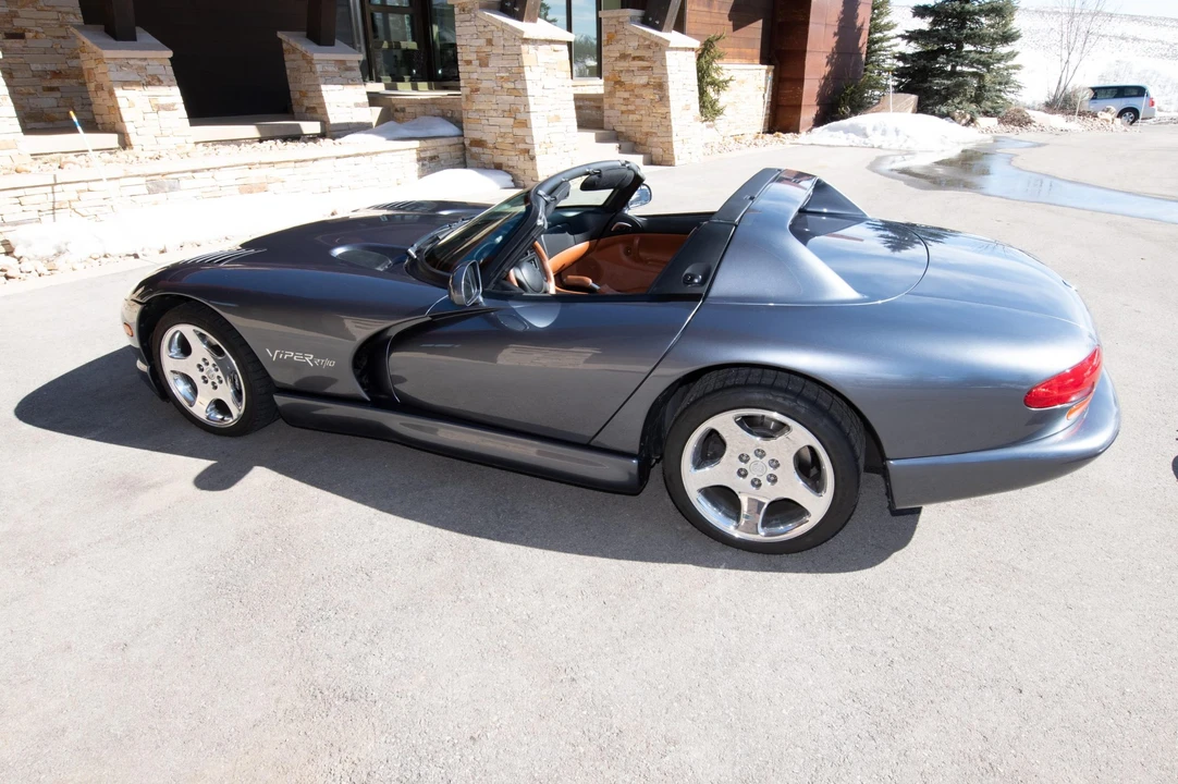 2000 Dodge Viper 2nd Gen - Image 28 of 31