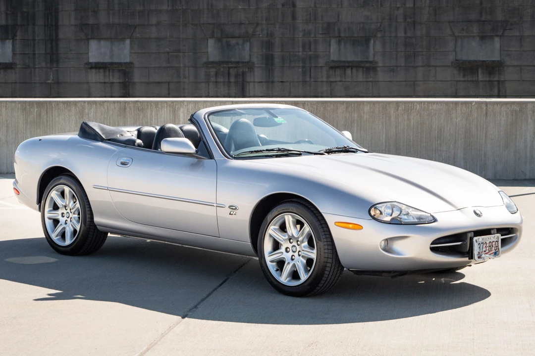 2000 Jaguar X100 XK8 - Image 9 of 31