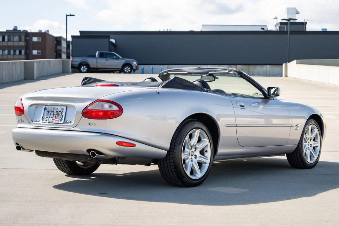 2000 Jaguar X100 XK8 - Image 7 of 31