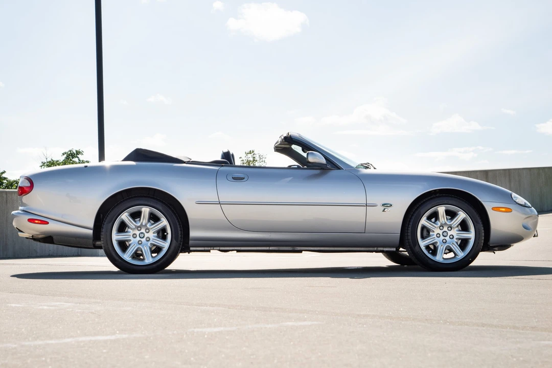 2000 Jaguar X100 XK8 - Image 8 of 31