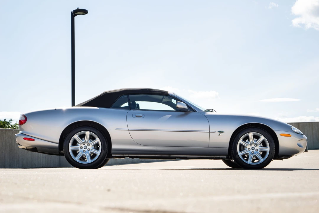 2000 Jaguar X100 XK8 - Image 14 of 31