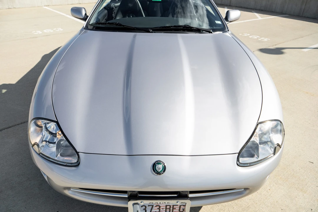 2000 Jaguar X100 XK8 - Image 16 of 31